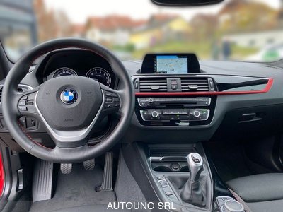 BMW Serie 1 118i 5p. Advantage + NAVI + 17, Anno 2020, KM 2117 - foto principal