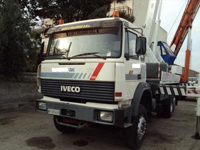 Iveco Lkw/trucks 330.35 Autospurgo Moro, Anno 1983, KM 100000 - foto principal