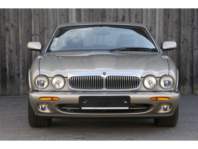 Jaguar XF 3.0 V6 Diesel Luxury-Leder-Navi-PDC-SD - foto principal
