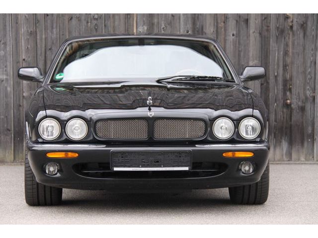 Jaguar XJ40 Soverein mit 2 Jahre Garantie - foto principal