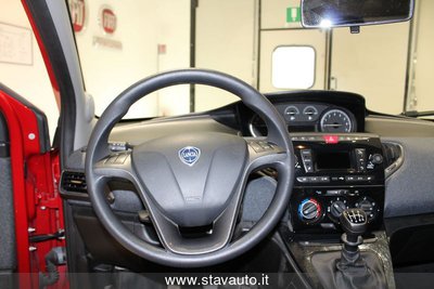 Lancia Ypsilon NUOVA My24 1.0 Firefly 70 CvStart&Stop Hybrid Pla - foto principal