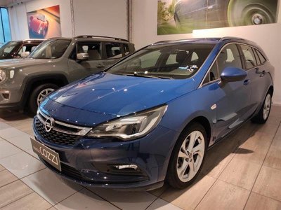 Opel Astra 1.7 Cdti 110cv 5 Porte Cosmo Fleet, Anno 2012, KM 148 - foto principal
