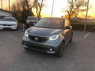 Smart Forfour 70 1.0 Twinamic Youngster, Anno 2017, KM 35288 - foto principal