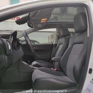 Toyota Auris Auris Touring Sports 1.8 Hybrid Lounge Autocarro/ - foto principal
