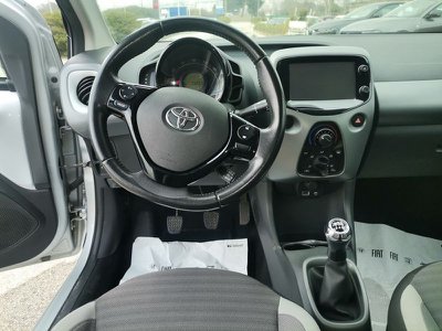 Toyota Aygo Connect 1.0 VVT i 72 CV 5 porte x cool, Anno 2020, K - foto principal