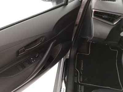 Toyota Corolla Touring Sports 1.8 Hybrid Business, Anno 2022, KM - foto principal