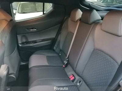 Toyota C HR 1.8 Hybrid CVT Style, Anno 2017, KM 122100 - foto principal