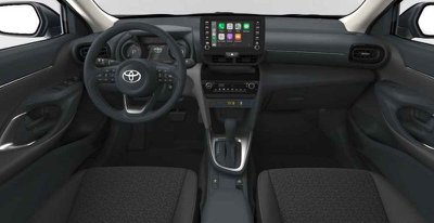 Toyota Yaris 3ª serie 1.5 Hybrid 5 porte Active, Anno 2019, KM 1 - foto principal