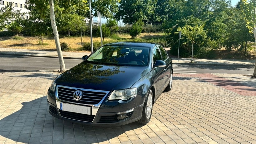 VOLKSWAGEN Passat 2.0TDI Advance - foto principal