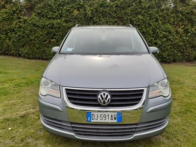 Volkswagen Touran 1.5 TSI EVO DSG 7 POSTI, Anno 2019, KM 60000 - foto principal